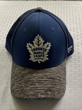 NHL Navy Mesh Back Snapback Hat with Heather Gray Top Button